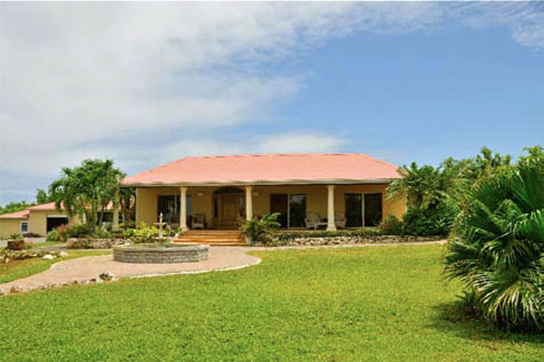 Le doux gargouillis de la fontaine a un effet apaisant (soporifique pour certains
	<img class=